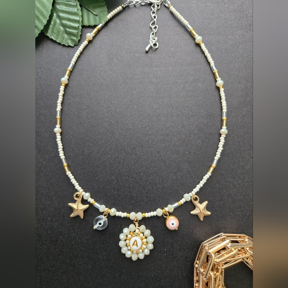 Beaded choker with initials - Picture 3 of 5